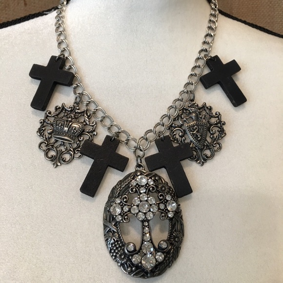 Necklace w/ Rhinestone Cross Pendant & small wooden crosses - Picture 2 of 5